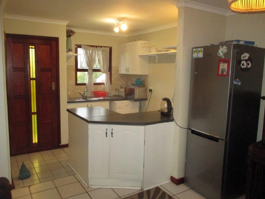 2 Bedroom Property for Sale in Kabega Park Eastern Cape